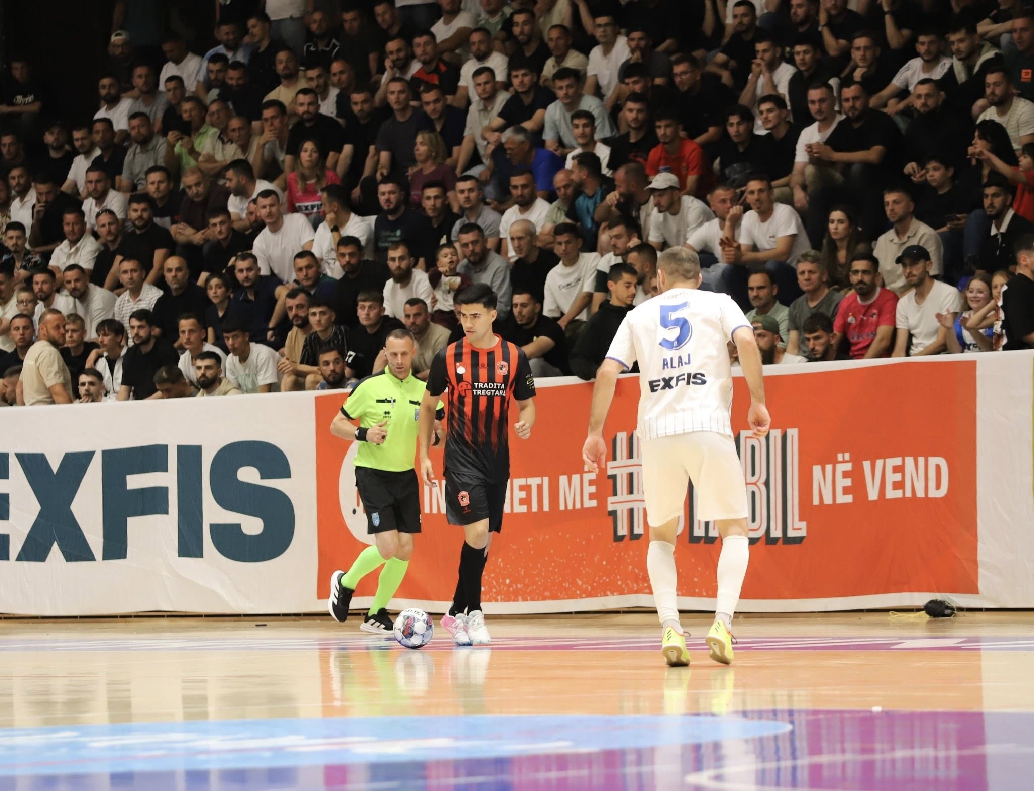 Kthehen emocionet e futsallit në Kosovë, starton Superliga dhe Liga e Parë Kthehen emocionet e futsallit në Kosovë, starton Superliga dhe Liga e Parë