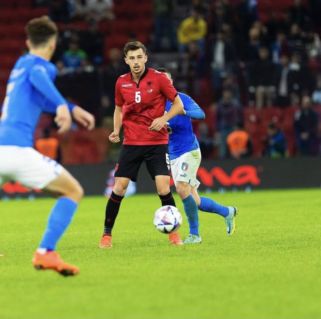 Adrian Bajrami nuk do të jetë më pjesë e Shqipërisë, zgjedh Zvicrën Adrian Bajrami nuk do të jetë më pjesë e Shqipërisë, zgjedh Zvicrën