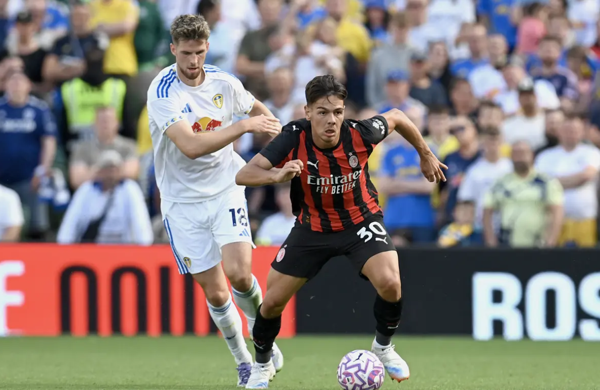 Ardon Jashari rikthehet në Milano pas lëndimi Ardon Jashari rikthehet në Milano pas lëndimi