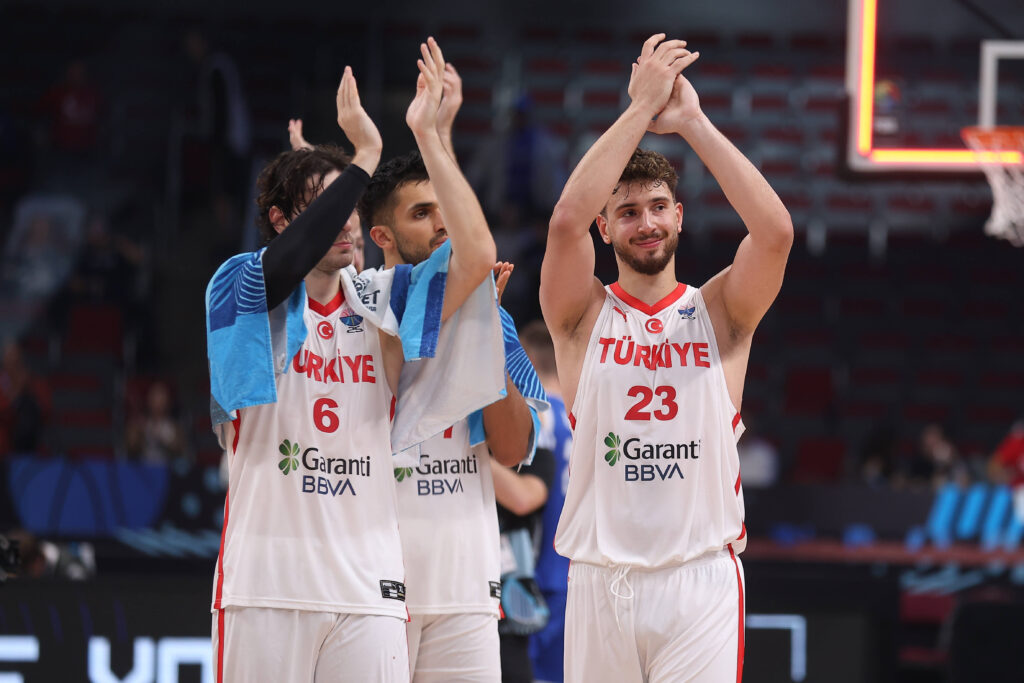 Problem për Turqinë para gjysmëfinales Problem për Turqinë para gjysmëfinales