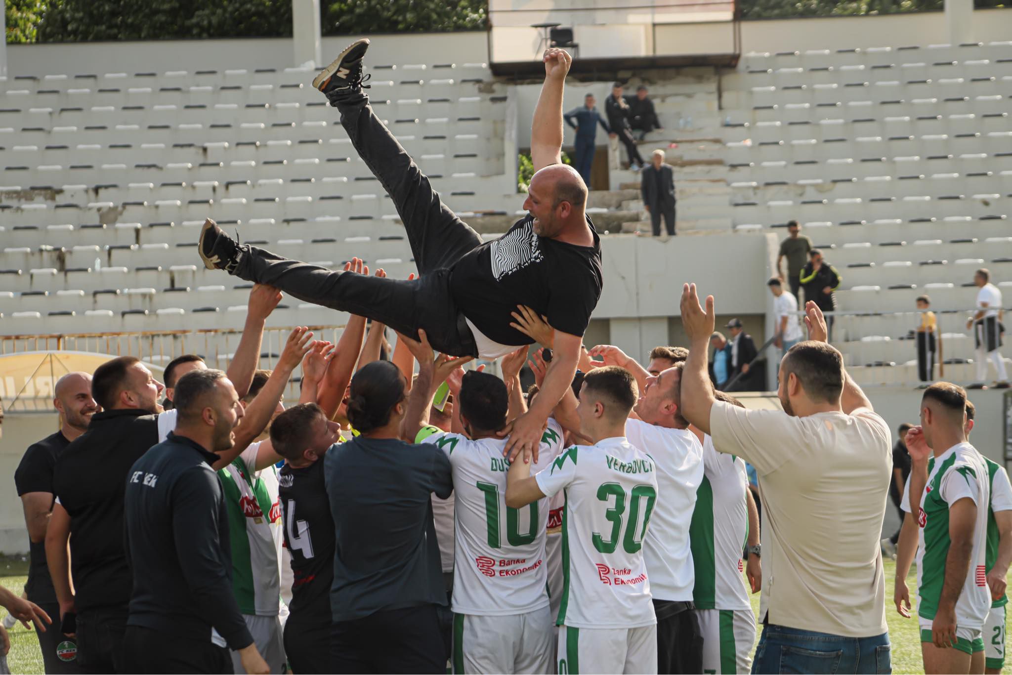 Enis Nasufi pritet të rikthet si trajner i KEK-ut Enis Nasufi pritet të rikthet si trajner i KEK-ut