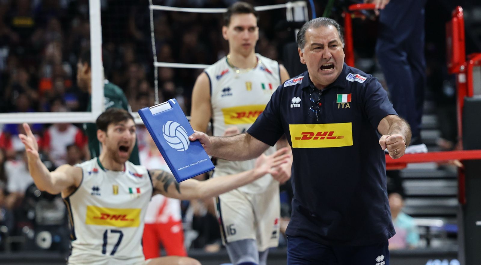 Italia shkatërron Poloninë dhe prenoton finalen me Bullgarinë