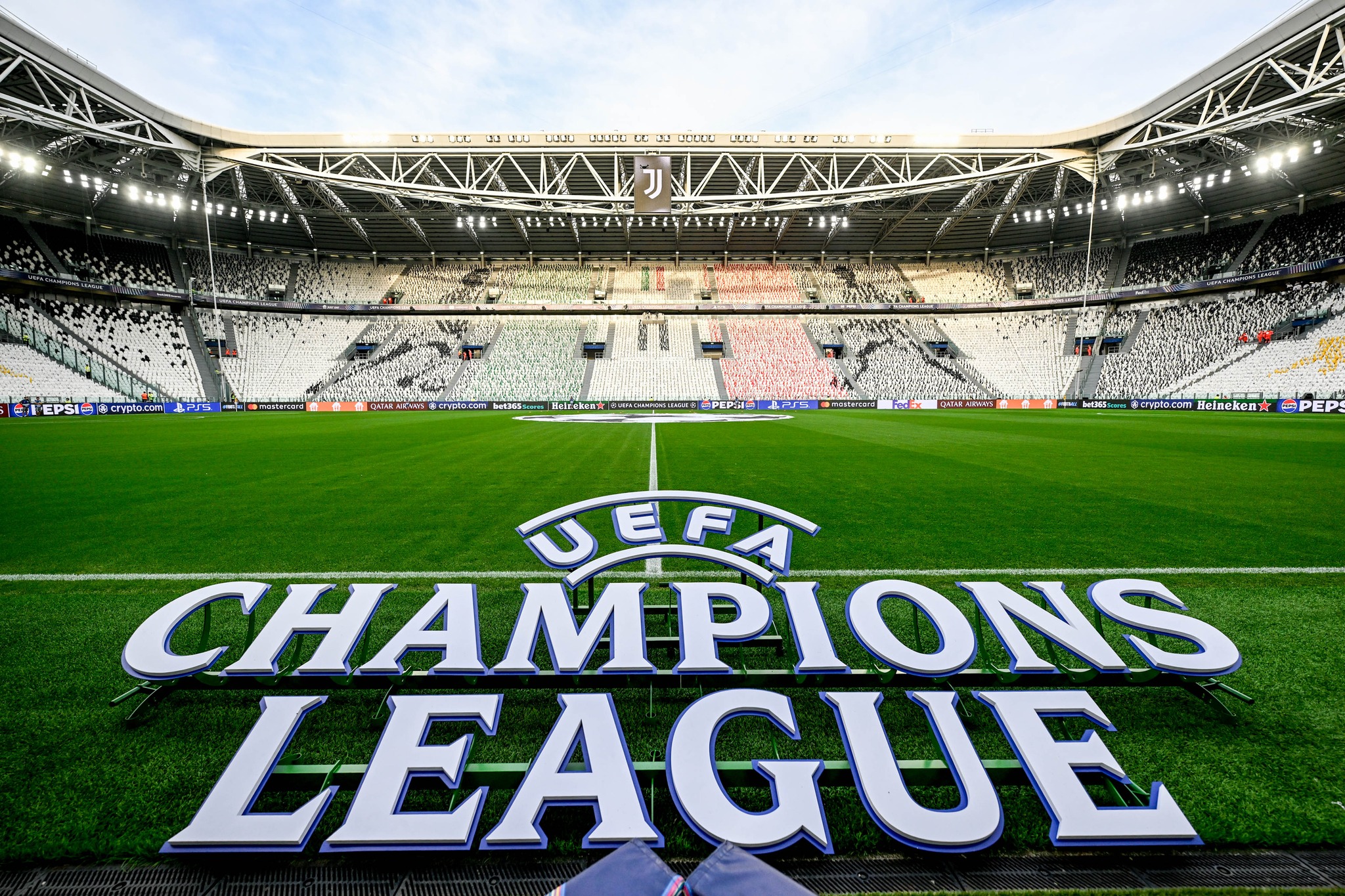 Formacionet zyrtare: Juventus dhe Borussia Dortmund takohen për herë të 10-të