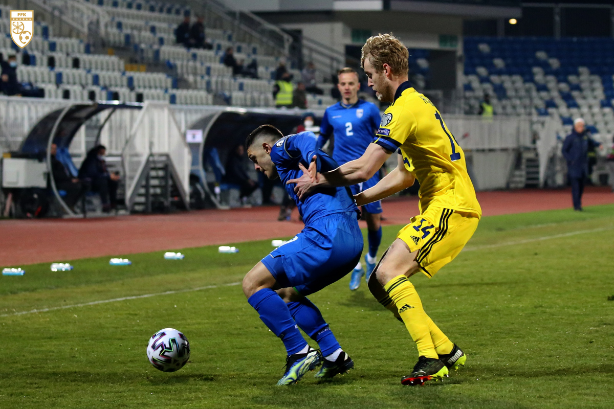 Kosova kërkon pikët e para, pret Suedinë në “Fadil Vokrri” Kosova kërkon pikët e para, pret Suedinë në “Fadil Vokrri”