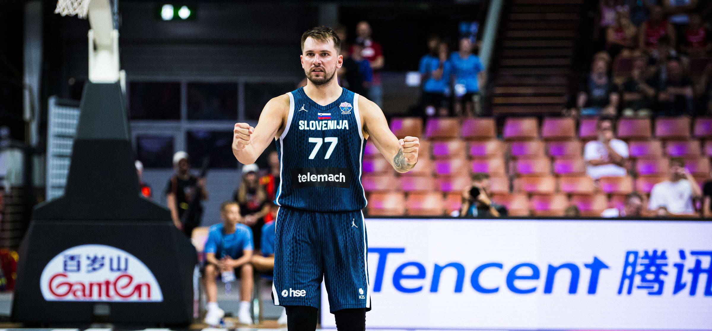 Donçiç shkruan histori me Slloveninë dhe paralajmëron sensacion në Eurobasket Donçiç shkruan histori me Slloveninë dhe paralajmëron sensacion në Eurobasket